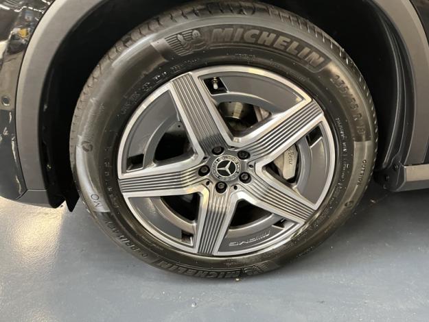 MERCEDES-BENZ GLC SUV GLC 220 d 4MATIC AMG Line  GLC 220 d 4MATIC AMG Line