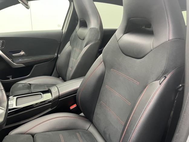 MERCEDES-BENZ Classe A 200 d AMG Line  