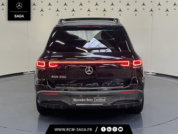 MERCEDES-BENZ EQB 250 AMG Line  