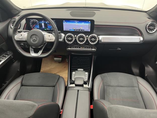 MERCEDES-BENZ EQB 250 AMG Line  
