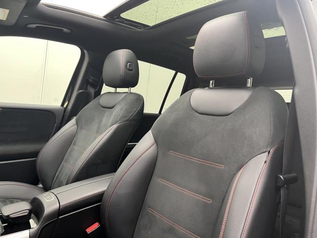 MERCEDES-BENZ EQB 250 AMG Line  