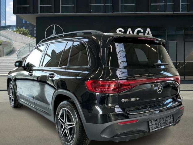 MERCEDES-BENZ EQB 250 + AMG Pack Night Toit Pano  