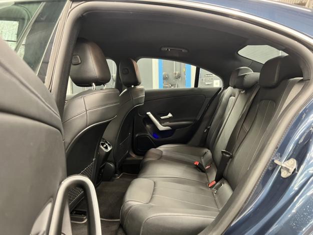 MERCEDES-BENZ CLA 180 d Coupé Luxury Line  