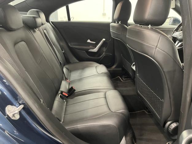 MERCEDES-BENZ CLA 180 d Coupé Luxury Line  