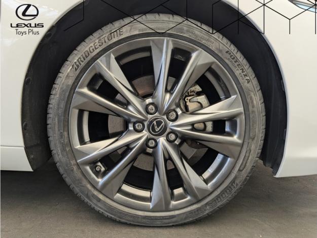 LEXUS ES 300h Luxury Line F SPORT