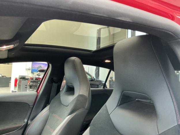 MERCEDES-BENZ A 250 e AMG Pack Night Toit Pano  