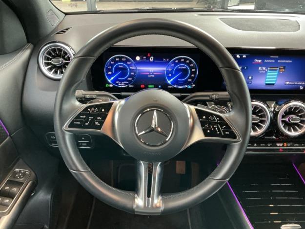 MERCEDES-BENZ EQA 250 + Luxury Line  