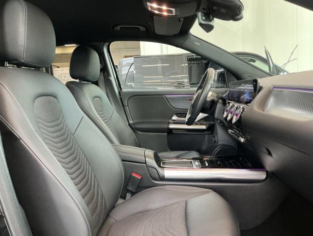 MERCEDES-BENZ EQA 250 + Luxury Line  