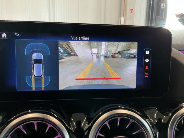 MERCEDES-BENZ EQA 250 + Luxury Line  