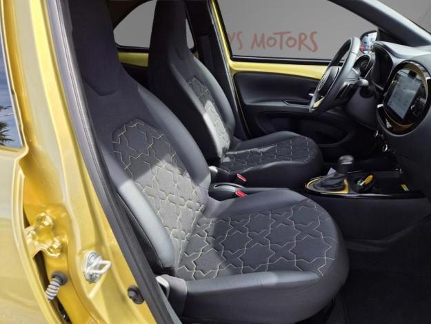 TOYOTA Aygo X 1.0 VVT-i 72 Collection S-CVT  