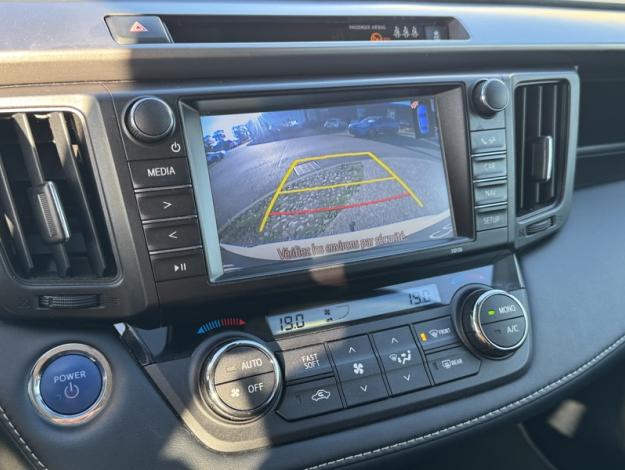 TOYOTA RAV4 2WD Dynamic Edition  197