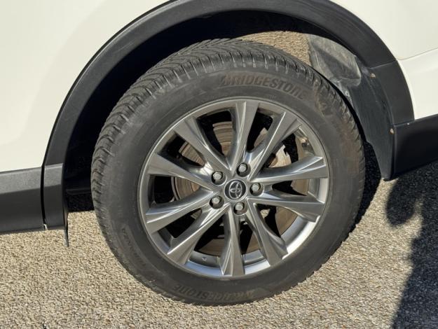 TOYOTA RAV4 2WD Dynamic Edition  197
