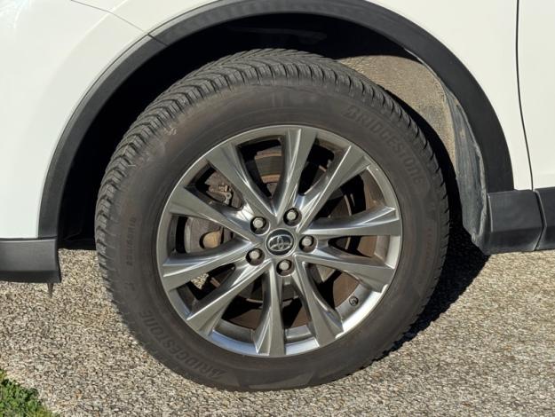 TOYOTA RAV4 2WD Dynamic Edition  197