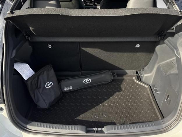 TOYOTA Yaris 116H Collection pack  1.5 116 ch 