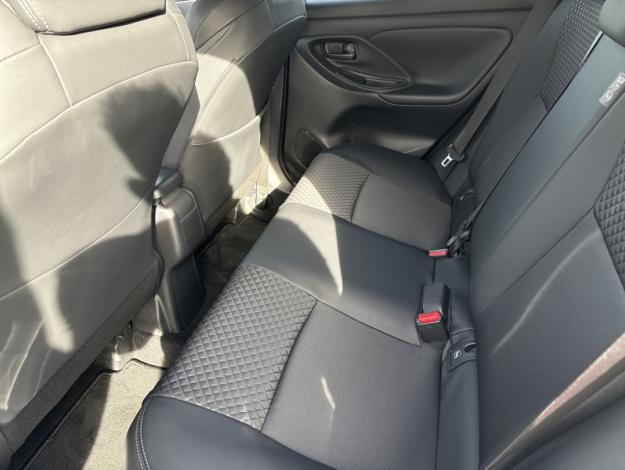 TOYOTA Yaris 116H Collection pack  1.5 116 ch 