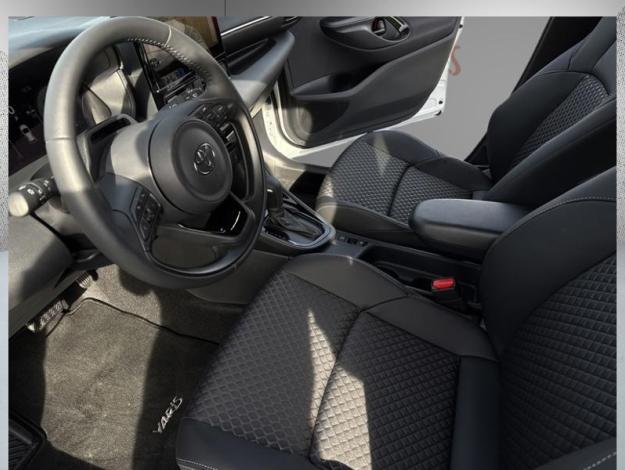TOYOTA Yaris 116H Collection pack  1.5 116 ch 