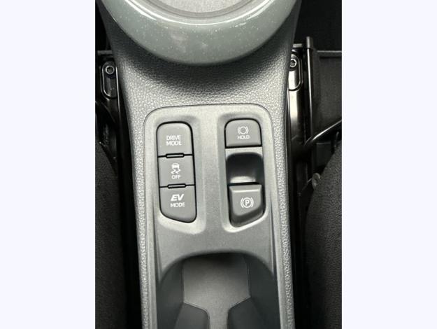 TOYOTA Aygo X Hybride 1.5 116ch GRAPHIC Pack Zen Radar   