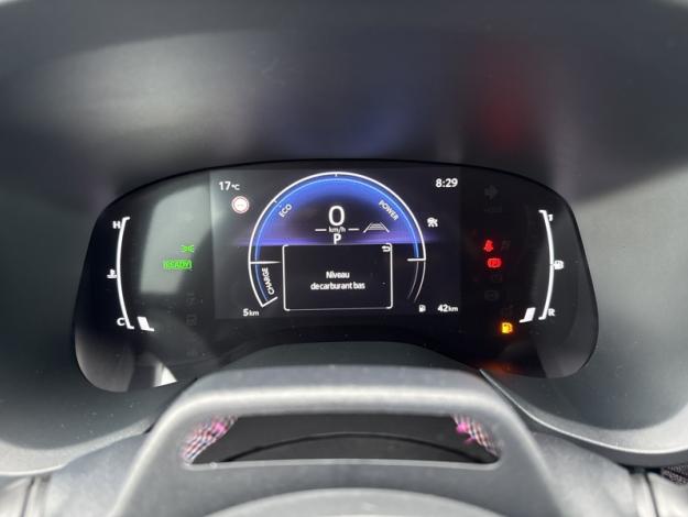 TOYOTA Aygo X Hybride 1.5 116ch GRAPHIC Pack Zen Radar   