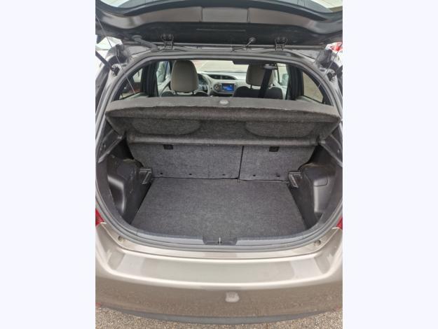 TOYOTA Yaris 1.5 VVT-I HYBRID Collection  100h