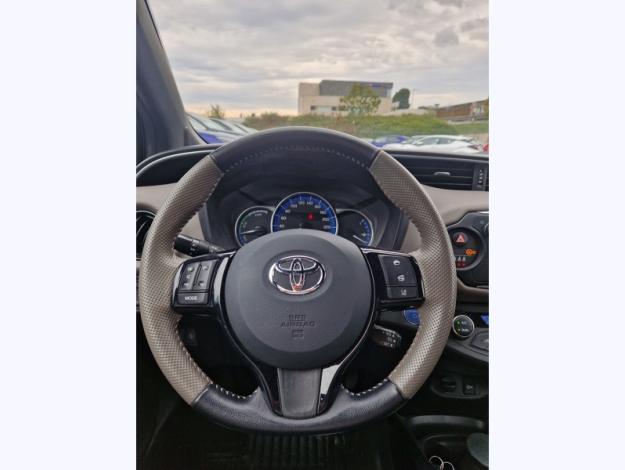 TOYOTA Yaris 1.5 VVT-I HYBRID Collection  100h