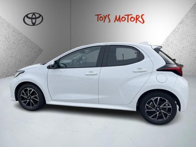 TOYOTA Yaris 116H DESIGN  