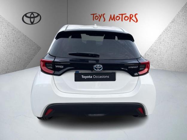 TOYOTA Yaris 116H DESIGN  