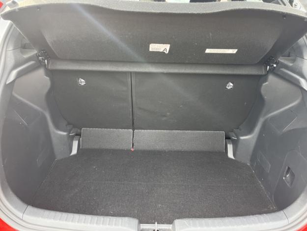 TOYOTA Yaris 116h Premiere  