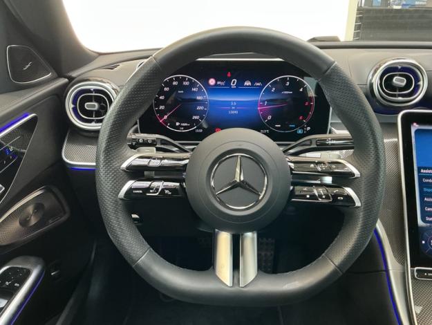 MERCEDES-BENZ C 200 d AMG Pack Night Burmester Distronic PANO  