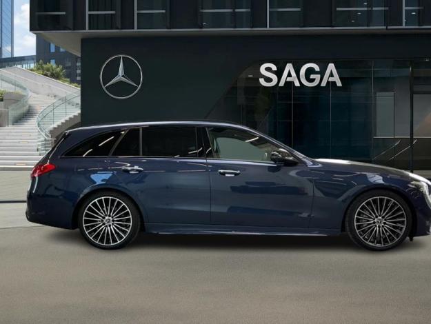 MERCEDES-BENZ C 200 d AMG Pack Night Burmester Distronic PANO  