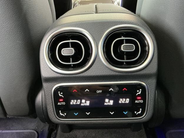 MERCEDES-BENZ C 200 d AMG Pack Night Burmester Distronic PANO  