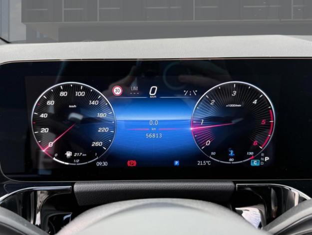 MERCEDES-BENZ GLA 200 d AMG Line  