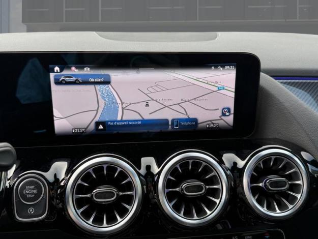 MERCEDES-BENZ GLA 200 d AMG Line  