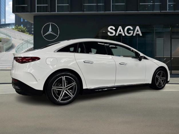 MERCEDES-BENZ EQE 350 AMG Line Toit Pano Burmester  