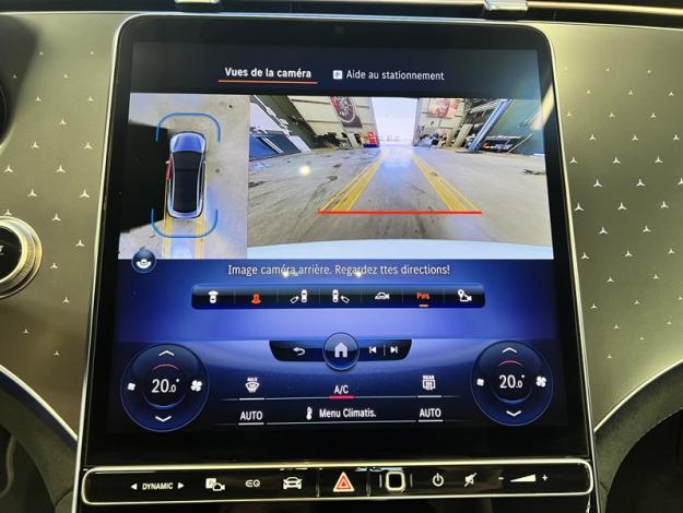 MERCEDES-BENZ EQE 350 AMG Line Toit Pano Burmester  