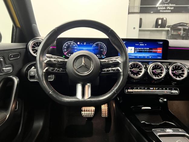MERCEDES-BENZ A 250 e AMG Pack Night Toit Pano  