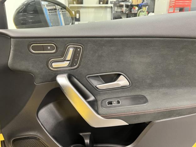 MERCEDES-BENZ A 250 e AMG Pack Night Toit Pano  