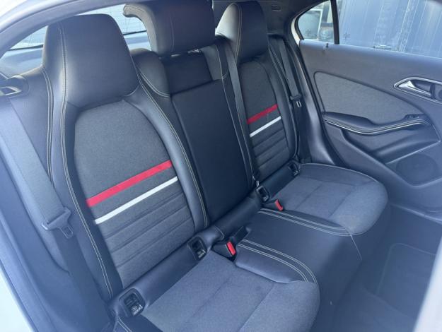 MERCEDES-BENZ Classe A A 180 Intuition  