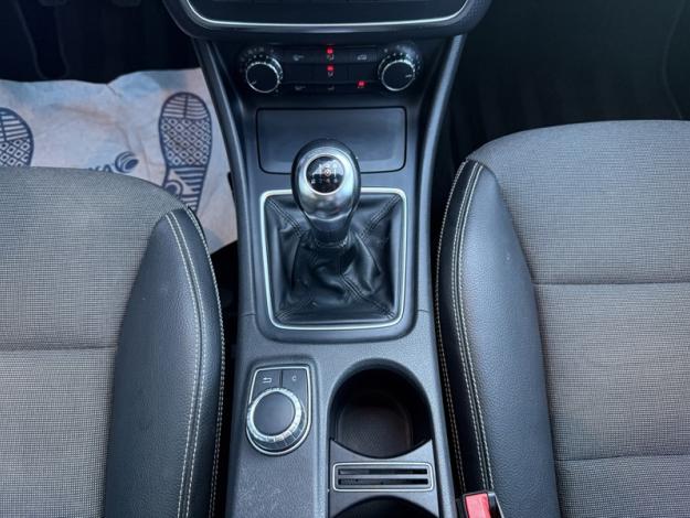 MERCEDES-BENZ Classe A A 180 Intuition  