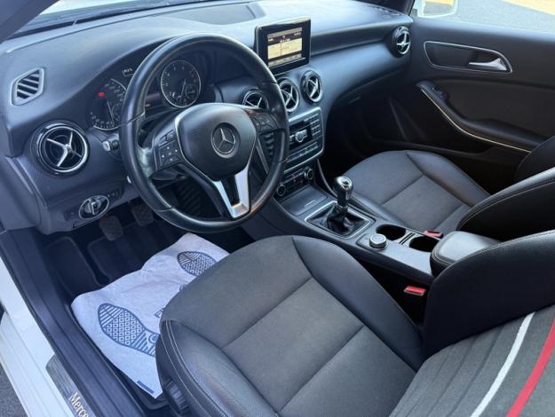 MERCEDES-BENZ Classe A A 180 Intuition  