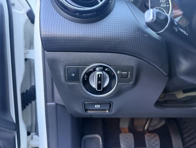 MERCEDES-BENZ Classe A A 180 Intuition  