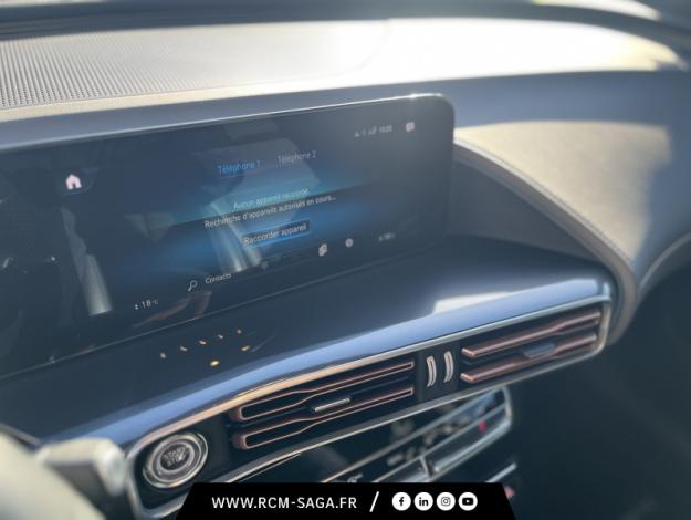 MERCEDES-BENZ EQC 400 4MATIC AMG line  