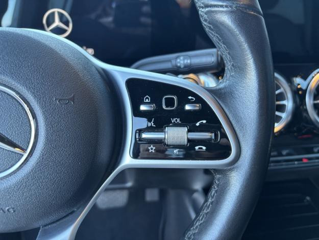 MERCEDES-BENZ GLB 200 d Business Line Pack Progressive 