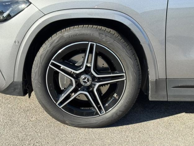 MERCEDES-BENZ GLA 200 d AMG Line  