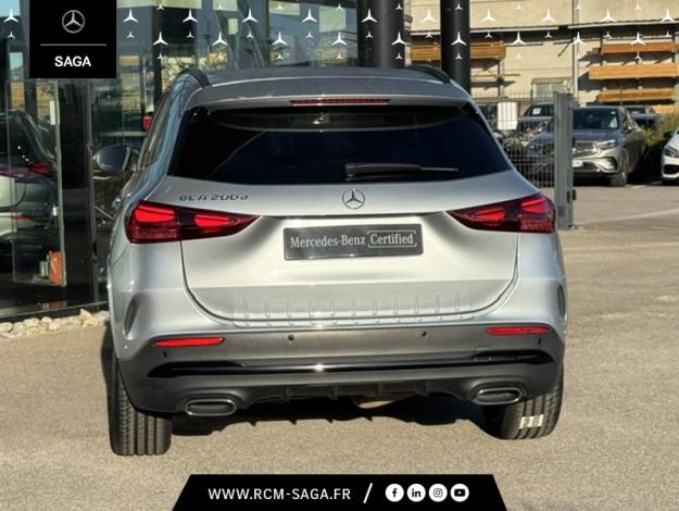 MERCEDES-BENZ GLA 200 d AMG Line  