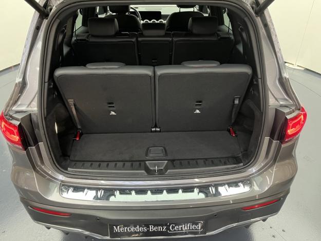 MERCEDES-BENZ EQB 250+  