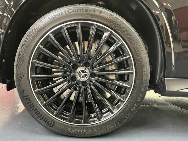MERCEDES-BENZ GLC 300 de Hybrid EQ 4MATIC AMG Line GLC 300 de Hybrid EQ 4MATIC AMG Line  GLC 300 de Hybrid EQ 4MATIC AMG Line