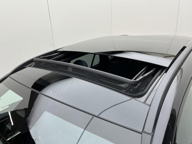 MERCEDES-BENZ GLC 300 de Hybrid EQ 4MATIC AMG Line GLC 300 de Hybrid EQ 4MATIC AMG Line  GLC 300 de Hybrid EQ 4MATIC AMG Line