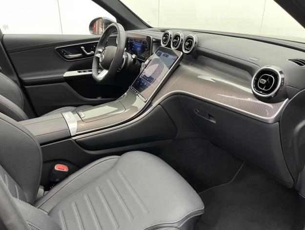 MERCEDES-BENZ GLC 300 de Hybrid EQ 4MATIC AMG Line GLC 300 de Hybrid EQ 4MATIC AMG Line  GLC 300 de Hybrid EQ 4MATIC AMG Line
