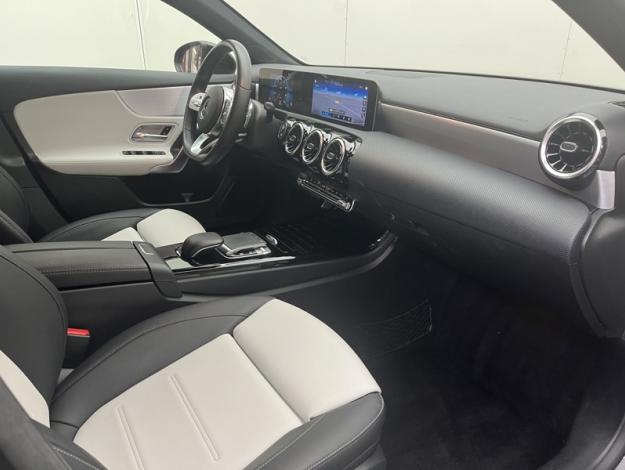 MERCEDES-BENZ Classe A A 220  