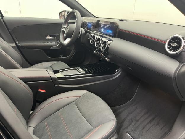 MERCEDES-BENZ Classe A 180 d Edition 140  Classe A 180 d Edition 140